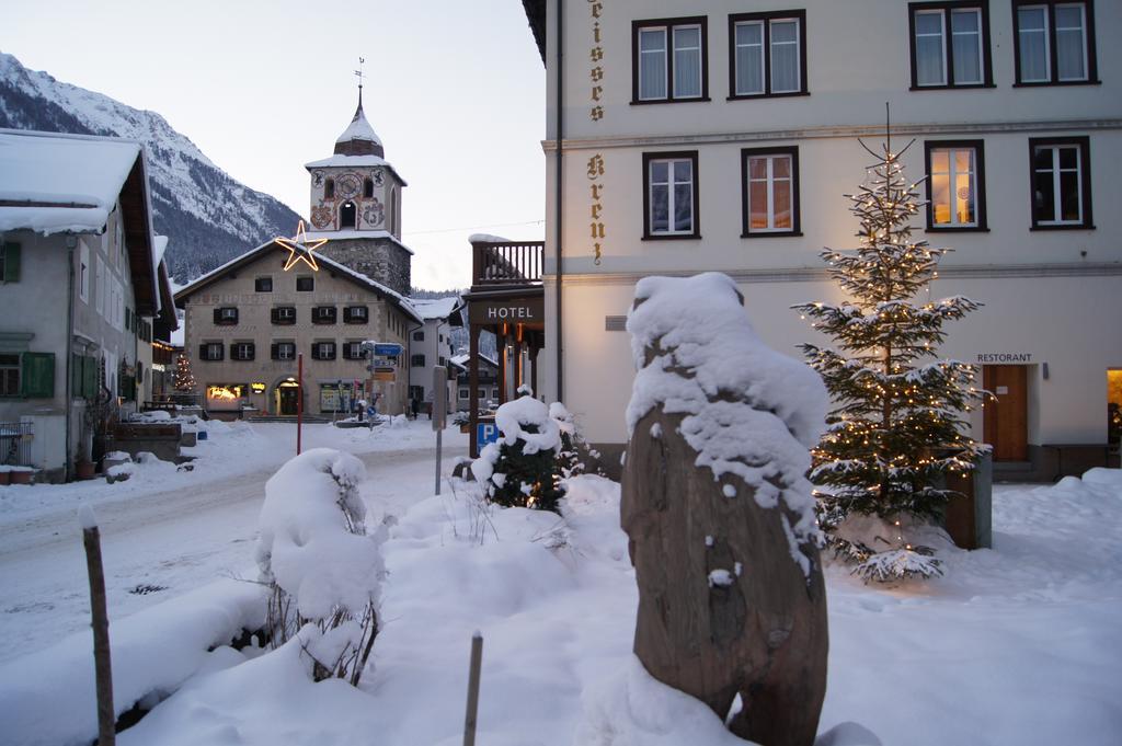 Hotel Weisses Kreuz Berguen Bergün Exterior foto