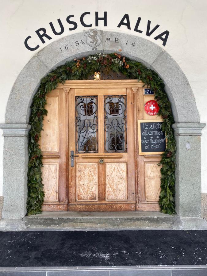 Hotel Weisses Kreuz Berguen Bergün Exterior foto