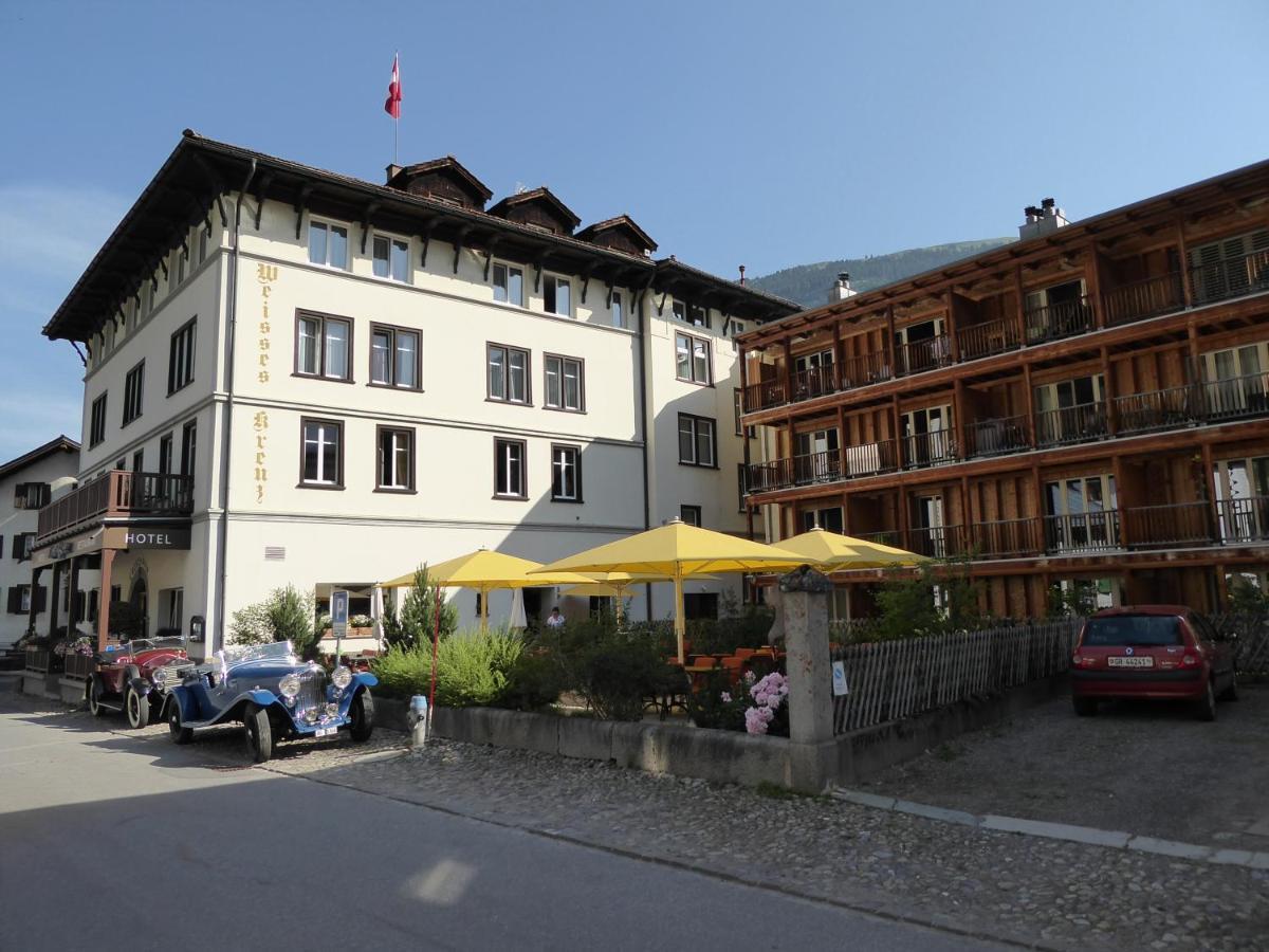 Hotel Weisses Kreuz Berguen Bergün Exterior foto